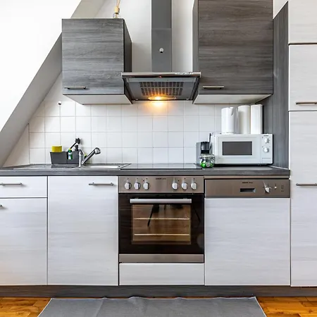 The Hub Vienna By Jr City Apartments Esterno foto
