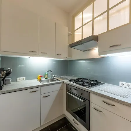 The Hub Vienna By Jr City Apartments Esterno foto